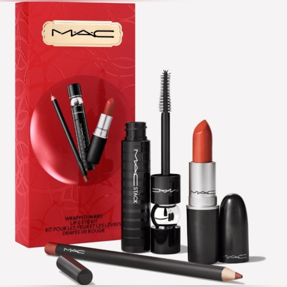 NWB Mac Wrapped in Red Lip and Eye Kit Holiday Set 3PCS